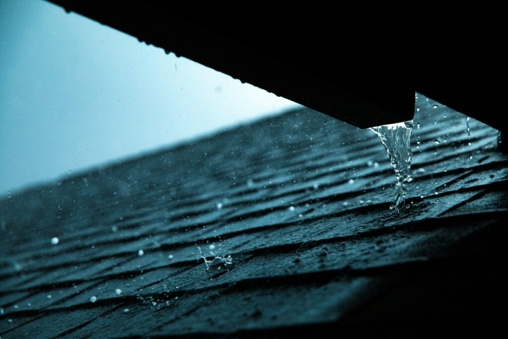 roof hail damage contractors